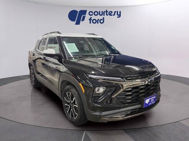 2025 Chevrolet Blazer - $28,990