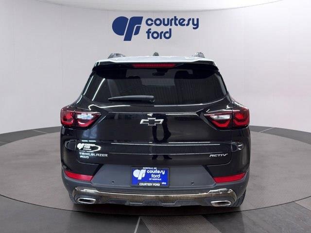 2025 Chevrolet Blazer - $28,990