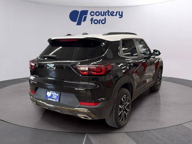 2025 Chevrolet Blazer - $28,990