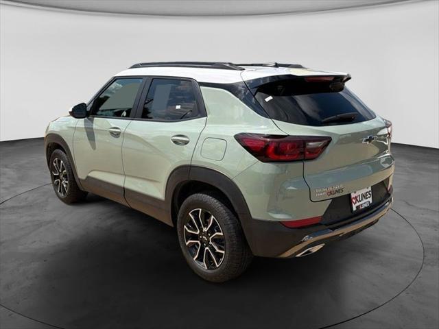 2025 Chevrolet Blazer - $24,305