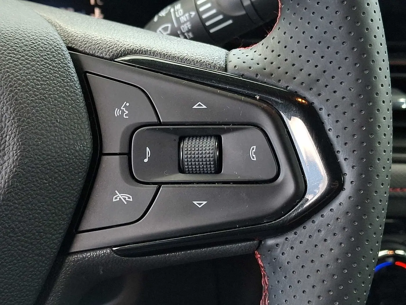 2025 Chevrolet Blazer - $20,497
