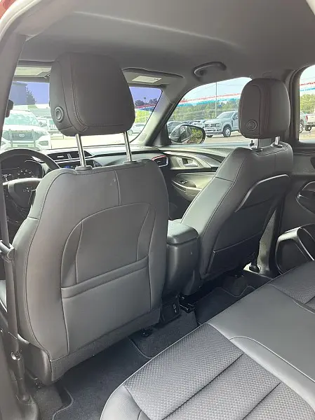 2023 Chevrolet Blazer - $22,998