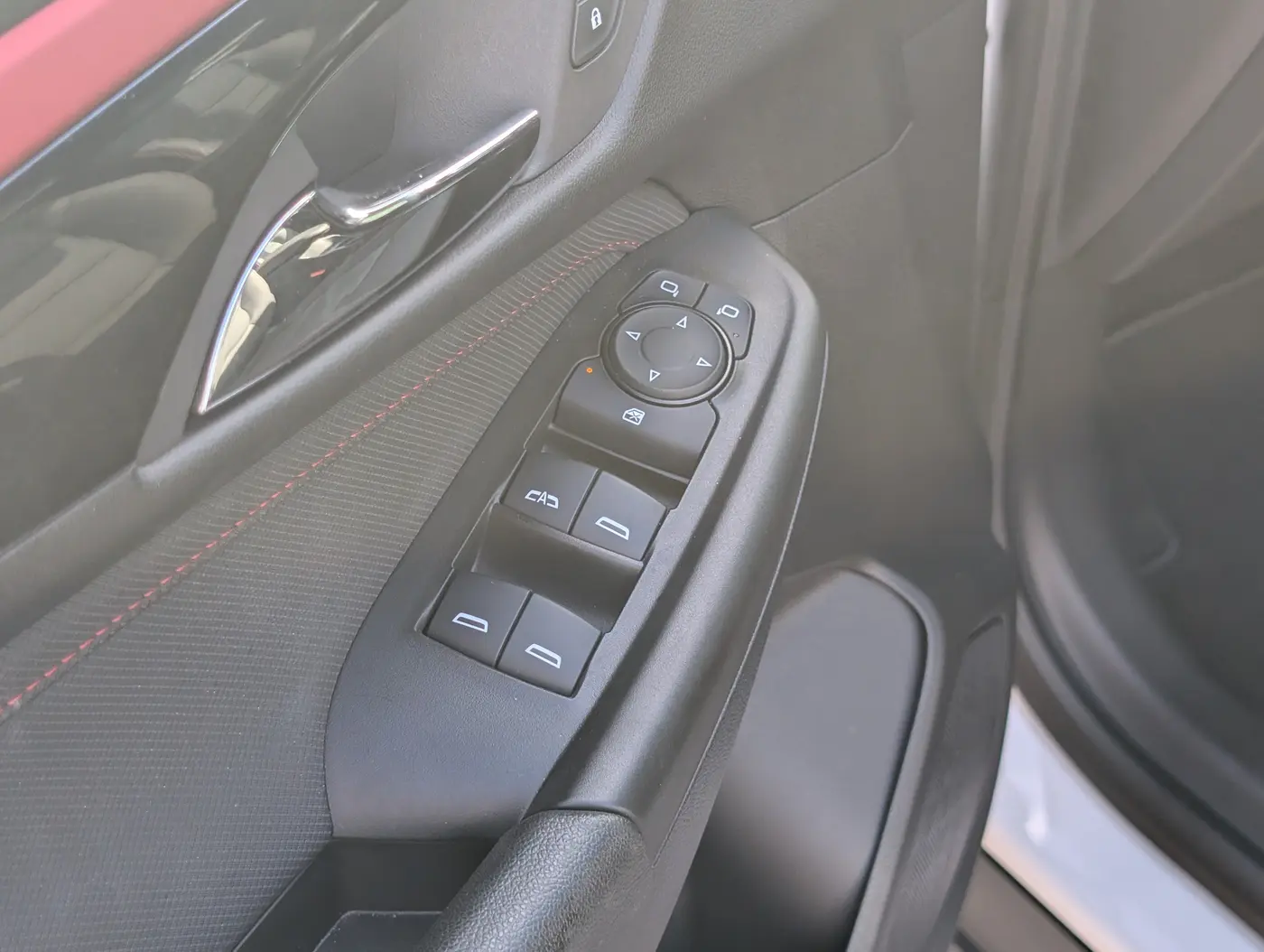 2025 Chevrolet Blazer - $27,000