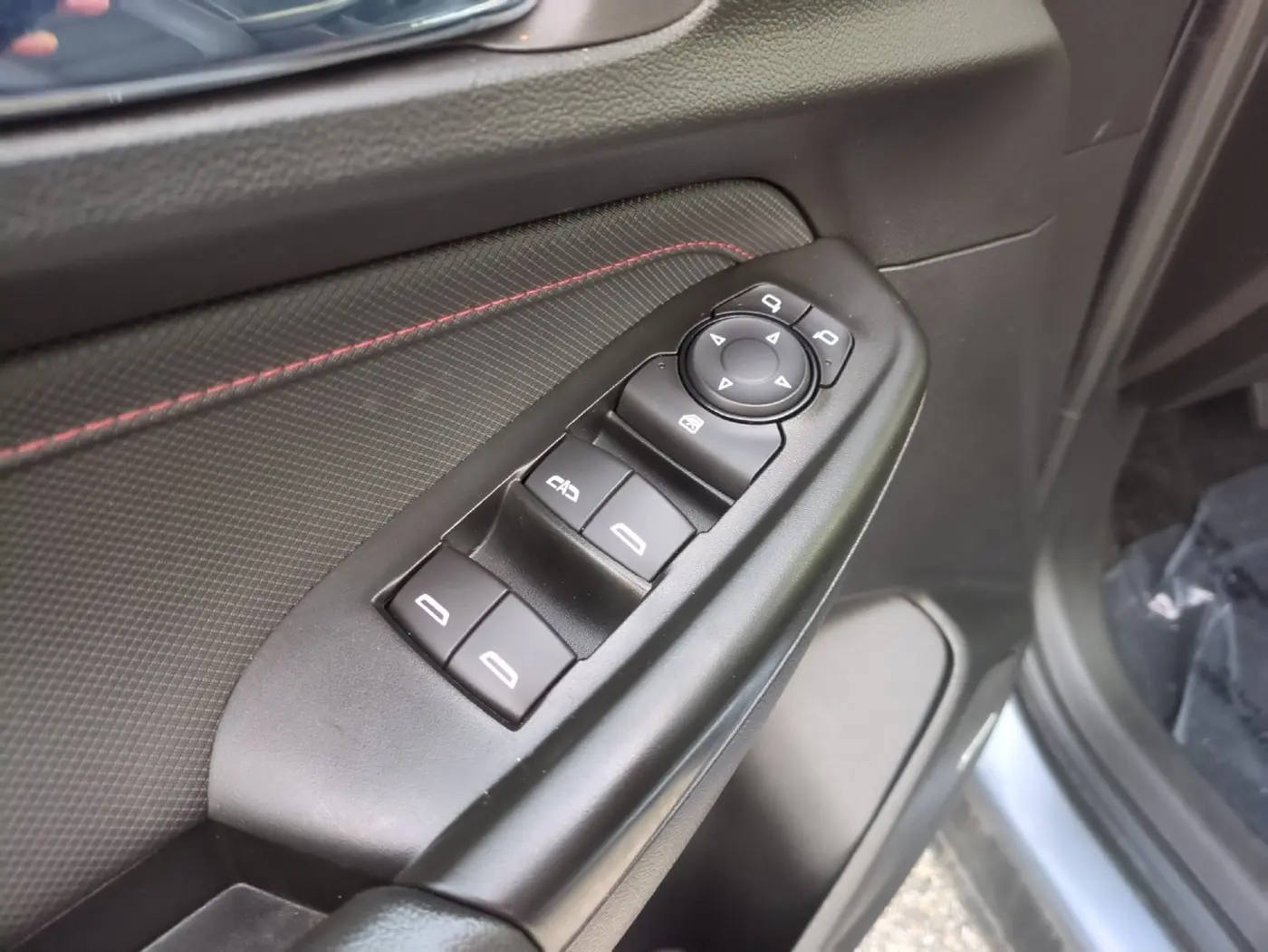 2022 Chevrolet Blazer - $21,590