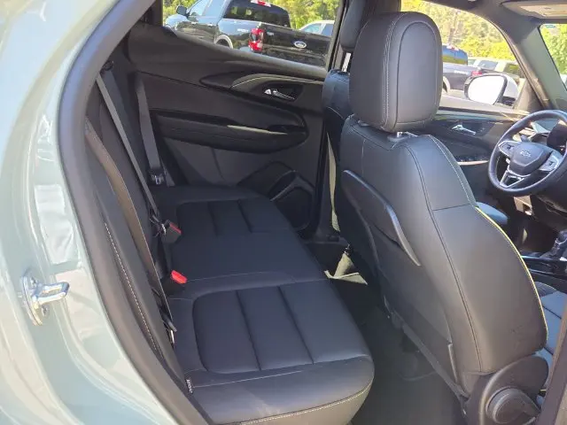 2025 Chevrolet Blazer - $24,559