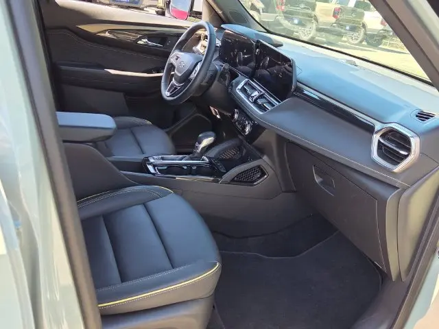 2025 Chevrolet Blazer - $24,559
