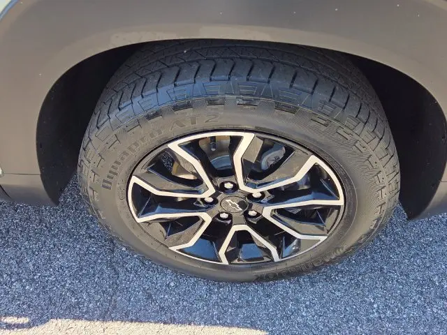 2025 Chevrolet Blazer - $24,559