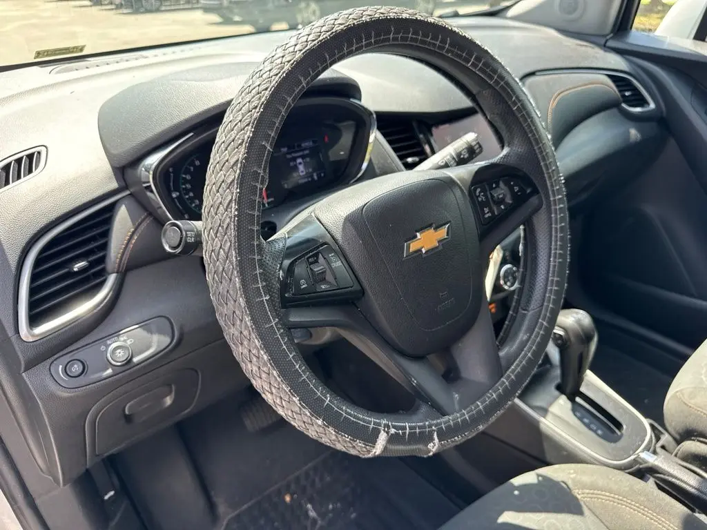 2020 Chevrolet Trax - $9,499