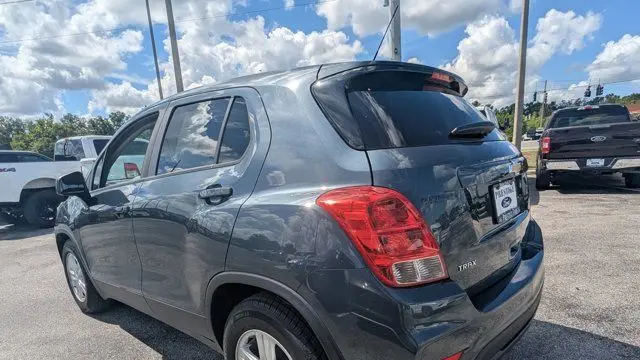 2022 Chevrolet Trax LS