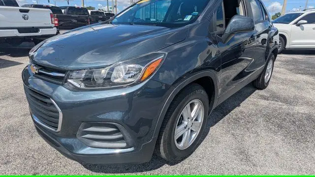 2022 Chevrolet Trax LS