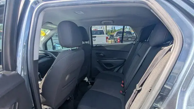 2022 Chevrolet Trax LS