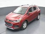2021 Trax Thumbnail 30