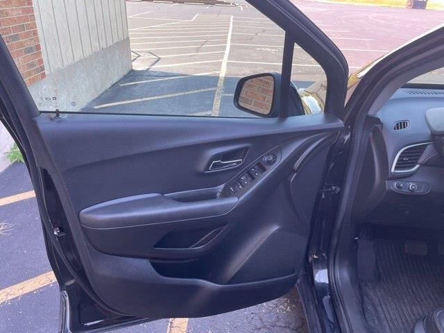 2020 Chevrolet Trax - $11,500