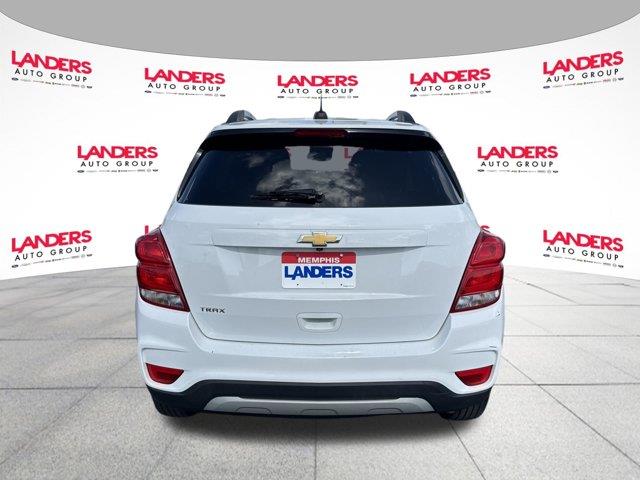 2022 Chevrolet Trax - $15,990