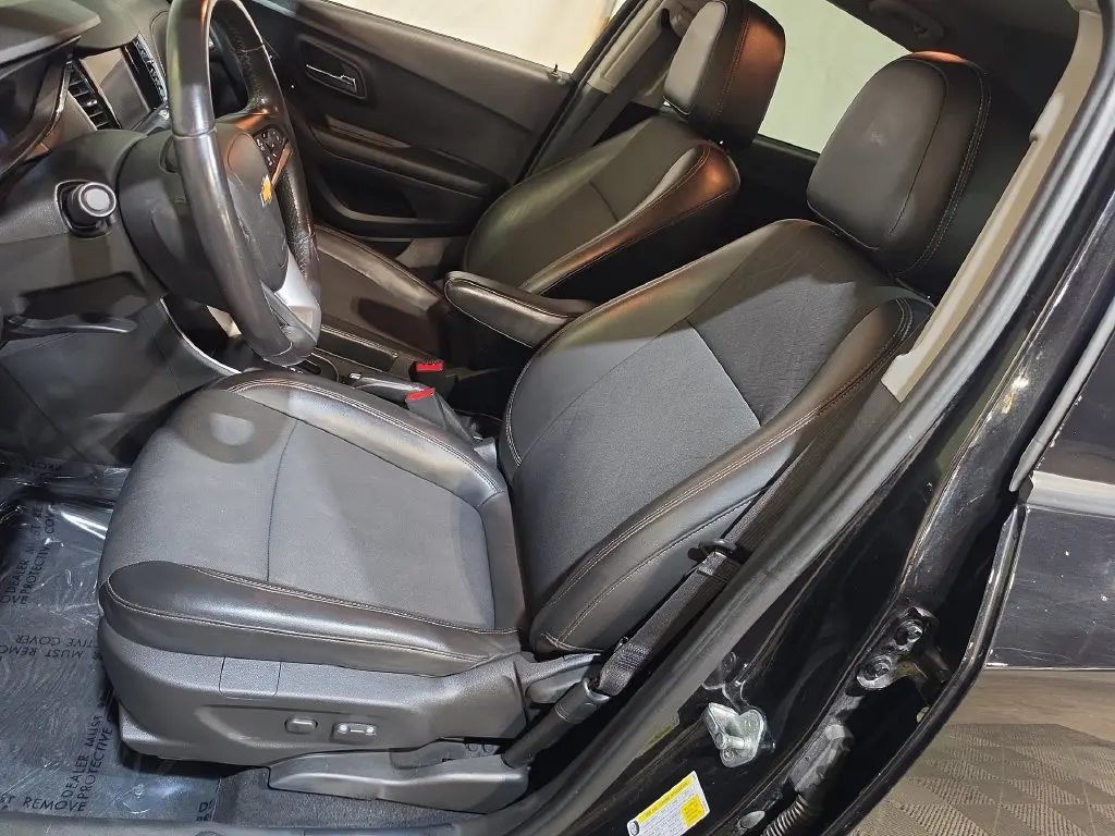 2022 Chevrolet Trax - $17,851
