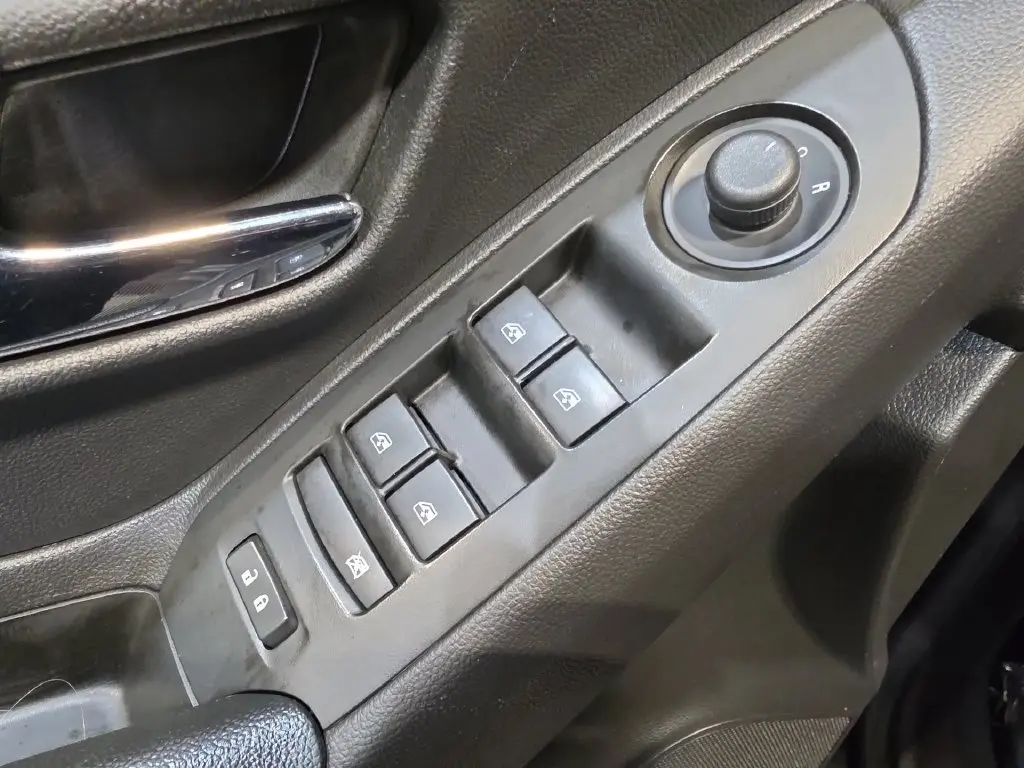 2022 Chevrolet Trax - $17,851