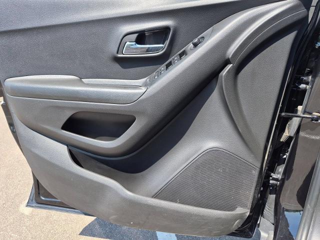 2022 Chevrolet Trax - $18,000