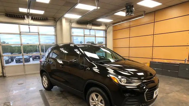 Preowned 2022 Chevrolet Trax LT for Sale