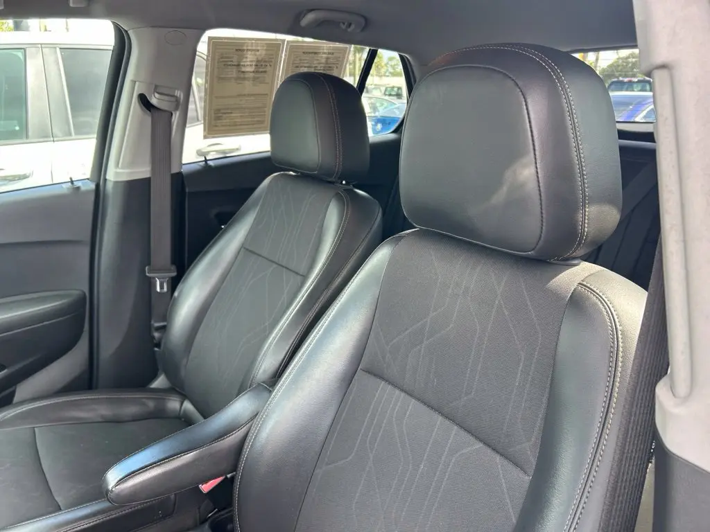 2022 Chevrolet Trax - $9,997