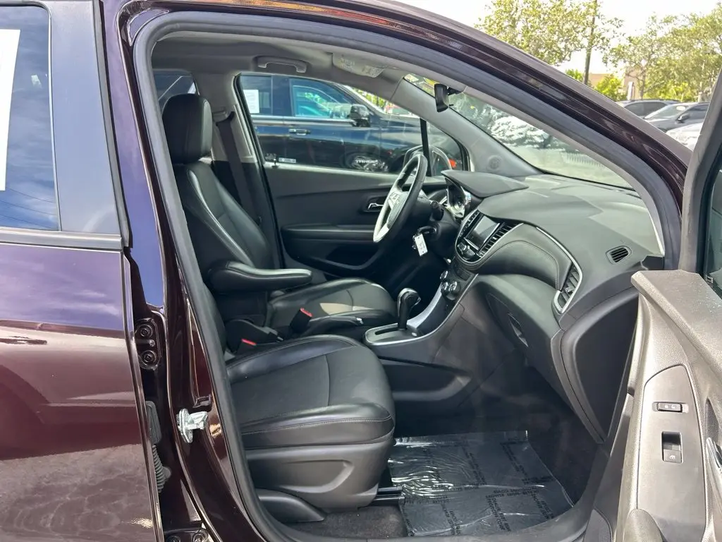 2022 Chevrolet Trax - $9,997
