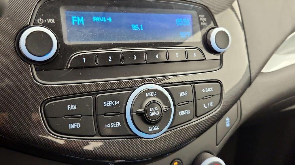 2015 Chevrolet Spark LS CVT