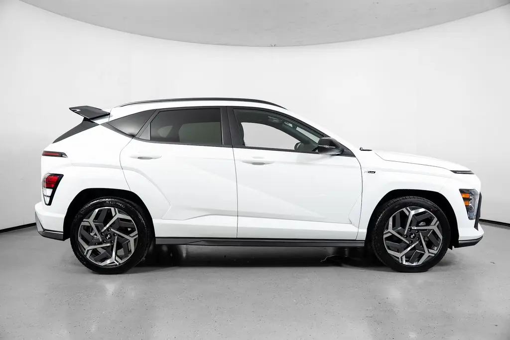 2024 Hyundai Kona - $23,800