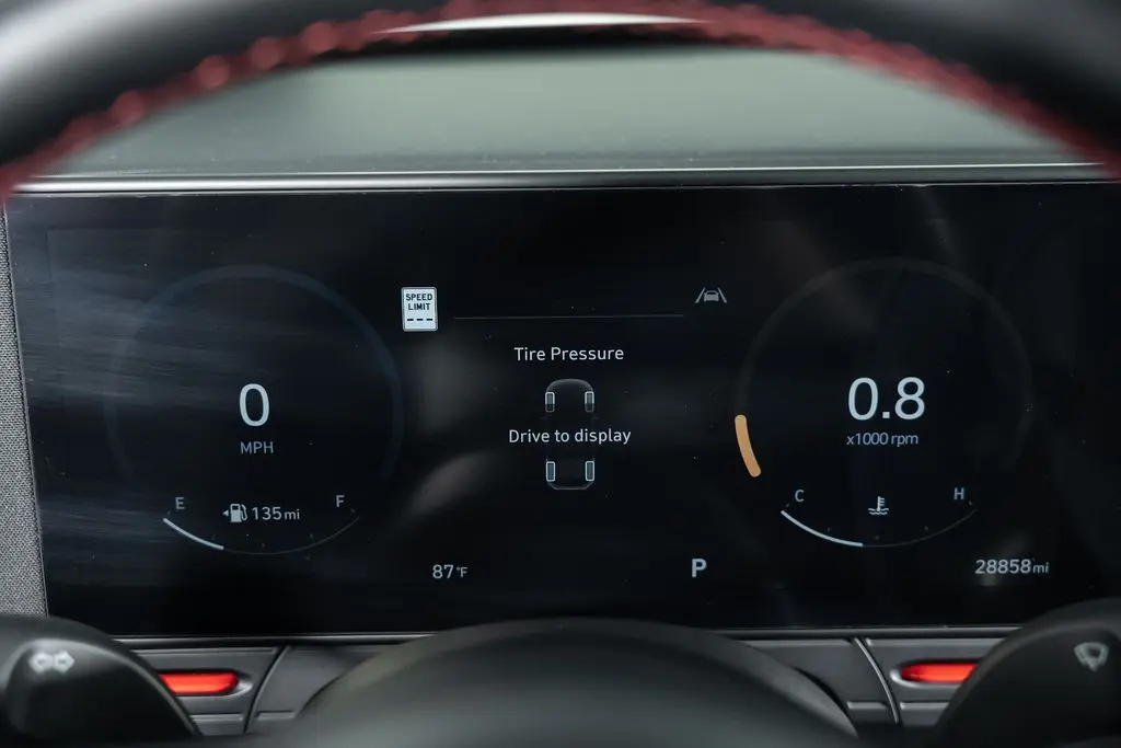 2024 Hyundai Kona - $23,800