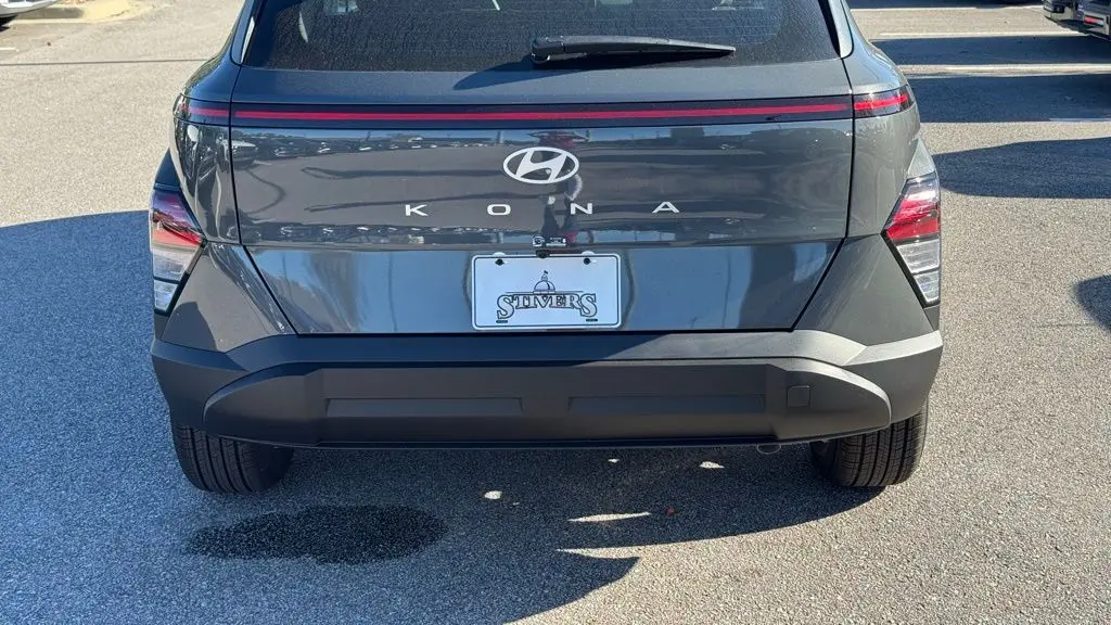 2026 Hyundai KONA SE