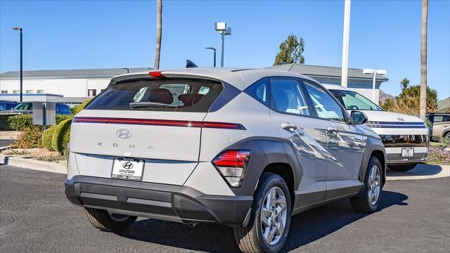 2026 Hyundai KONA SE