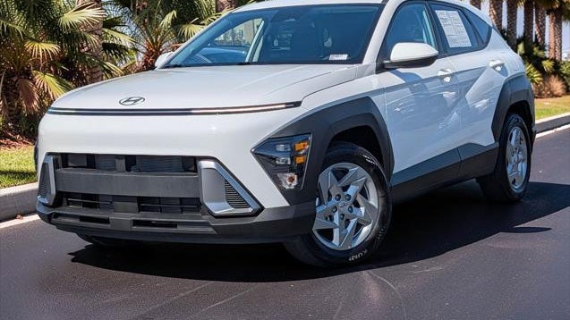 2026 Hyundai KONA SE
