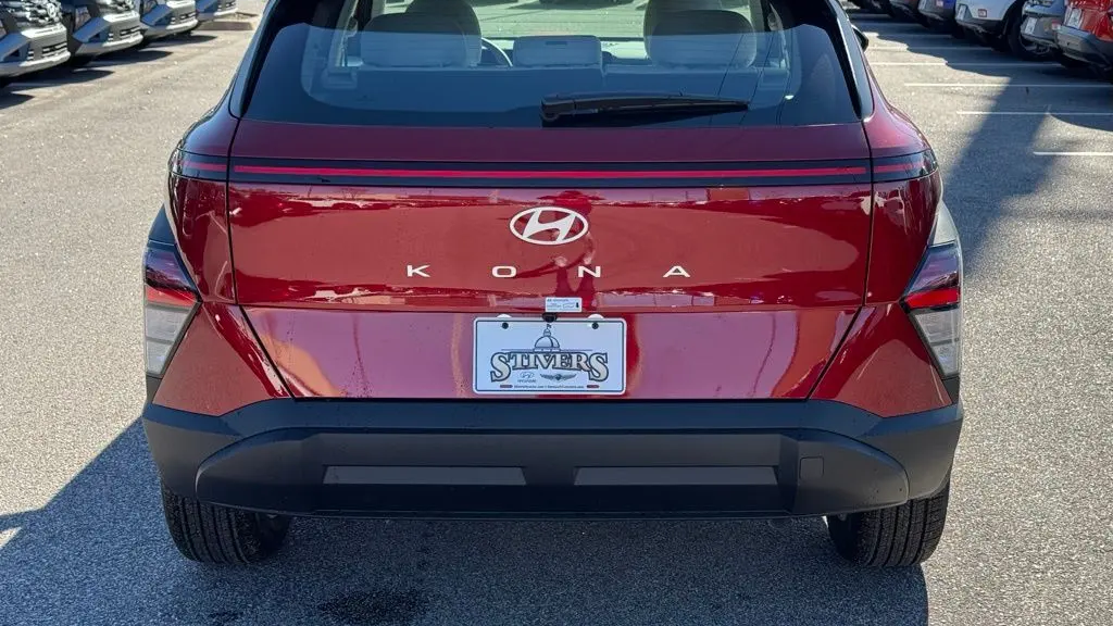2026 Hyundai KONA SE