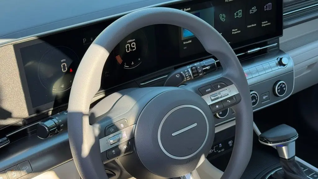 2026 Hyundai KONA SE
