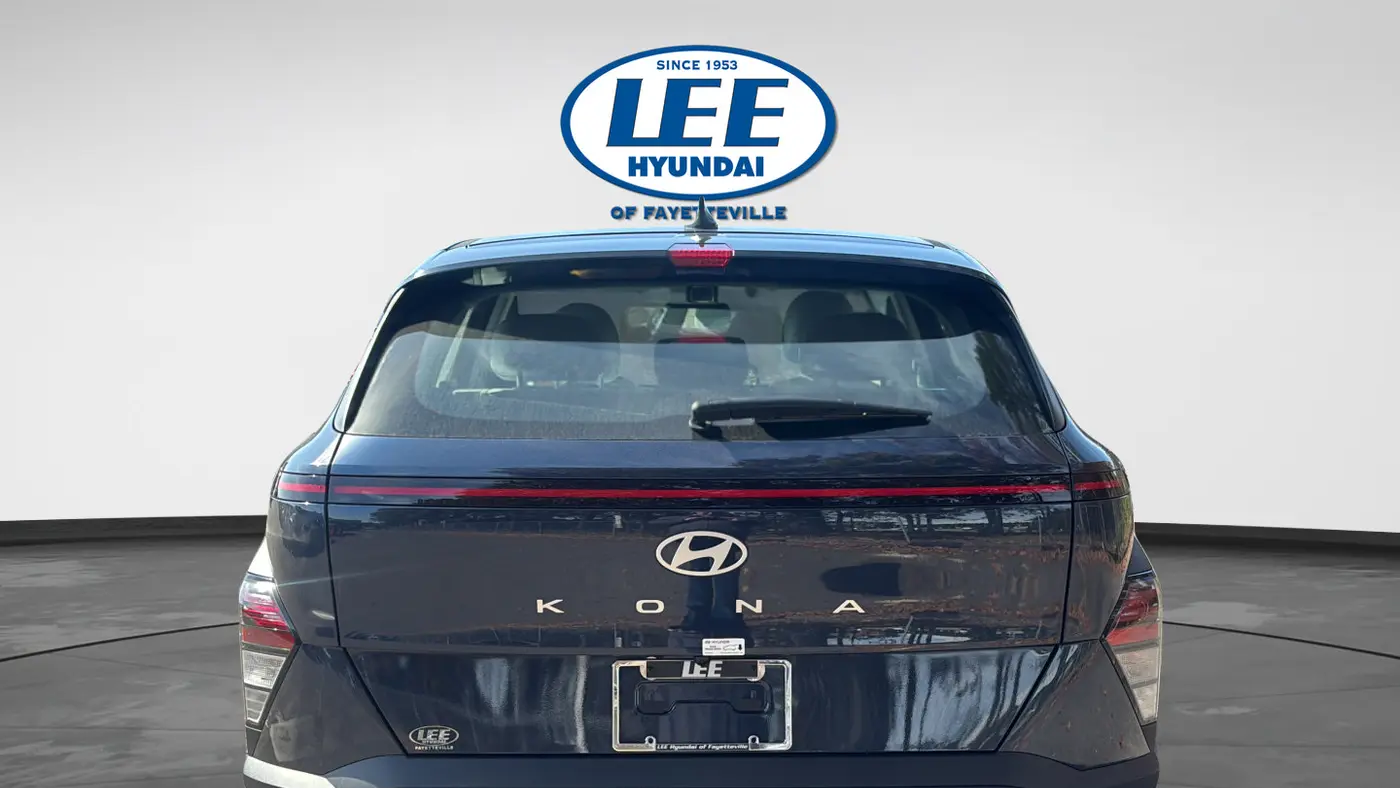 2026 Hyundai KONA SE