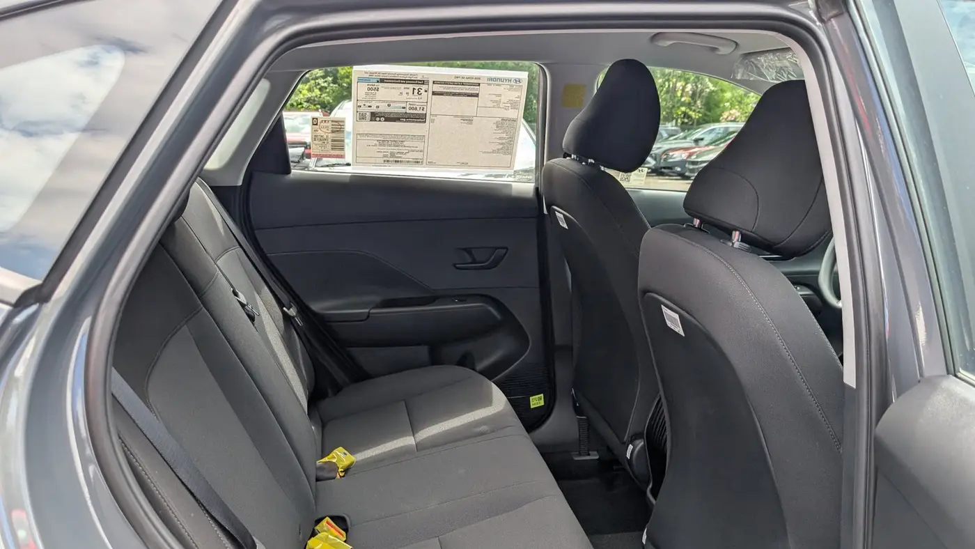 2026 Hyundai KONA SE