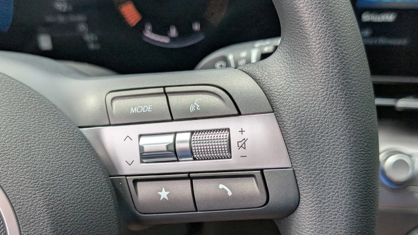2026 Hyundai KONA SE
