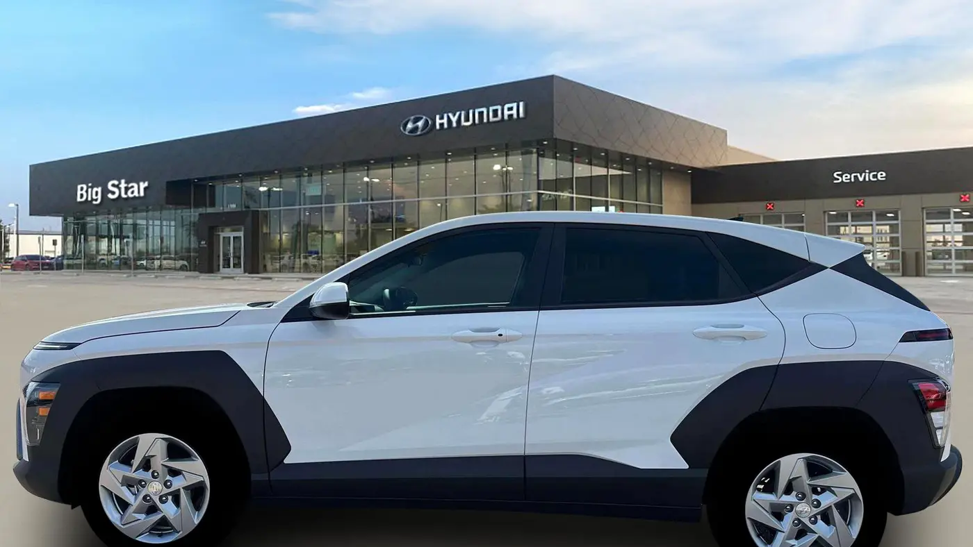 2026 Hyundai KONA SE