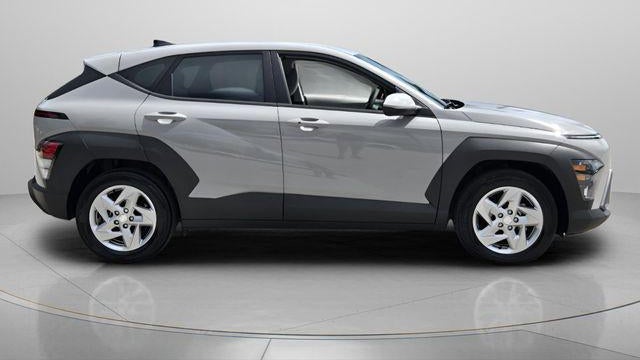 2024 Hyundai KONA SE