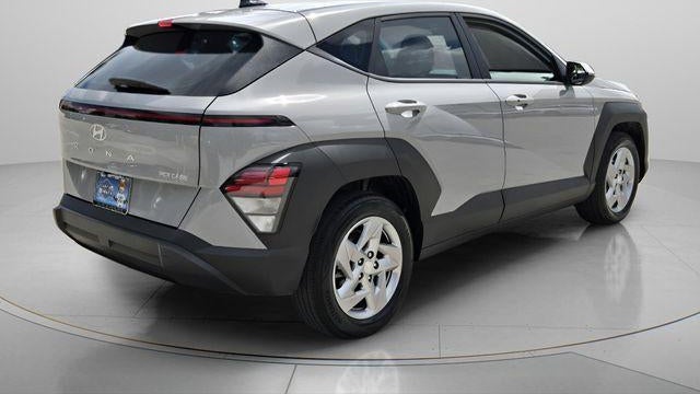 2024 Hyundai KONA SE
