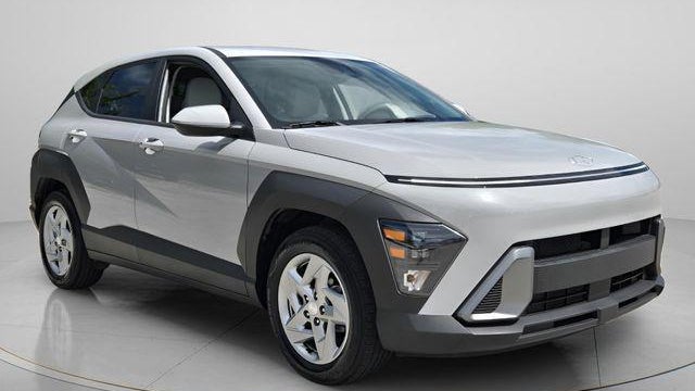 2024 Hyundai KONA SE