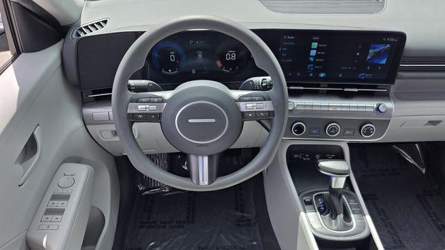 2024 Hyundai KONA SE