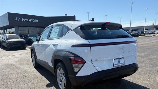 2026 Hyundai KONA SE