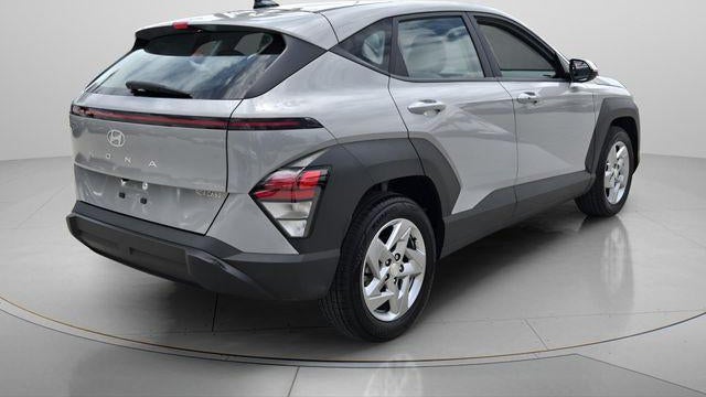 2025 Hyundai KONA SE