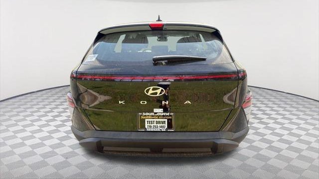 2026 Hyundai KONA SE