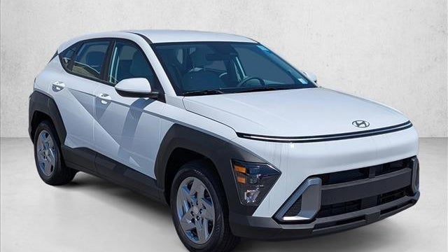 2026 Hyundai KONA SE