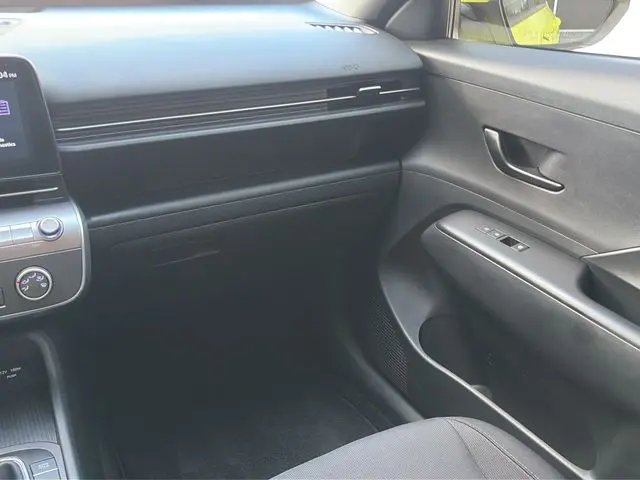 2024 Hyundai Kona - $21,597