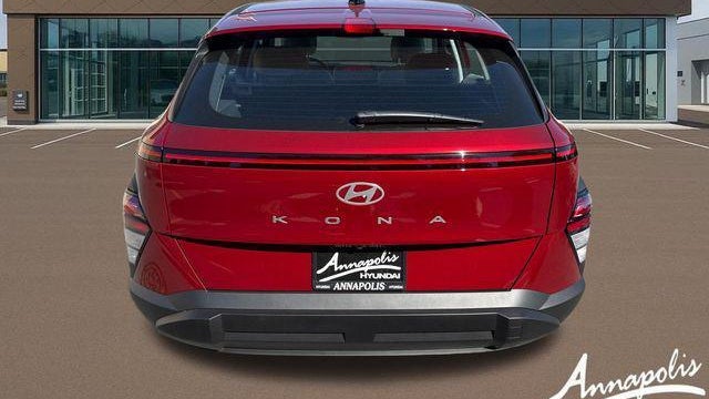 2026 Hyundai KONA SE
