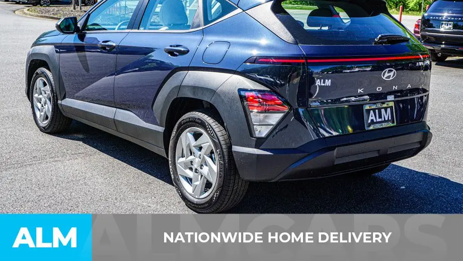 2026 Hyundai KONA SE