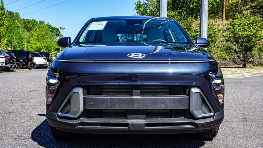 2026 Hyundai KONA SE