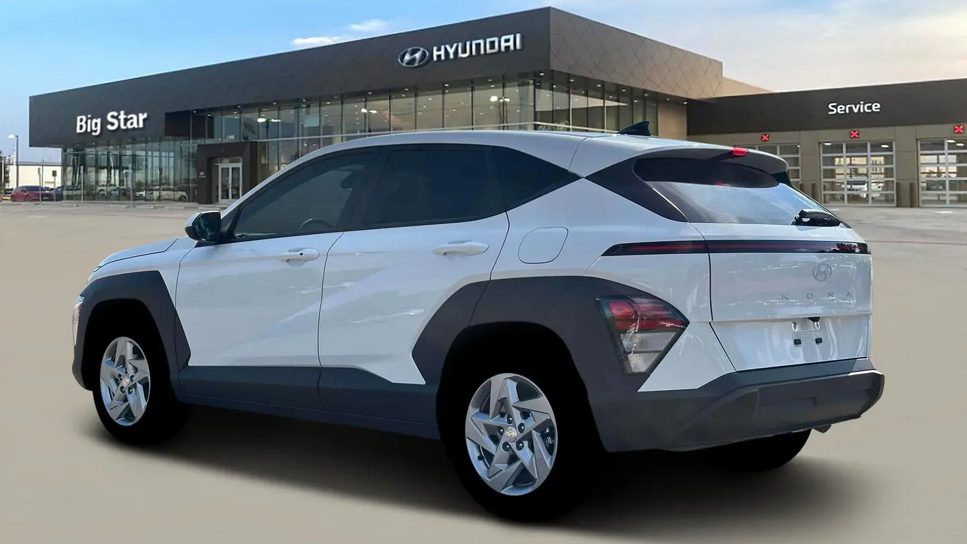 2026 Hyundai KONA SE