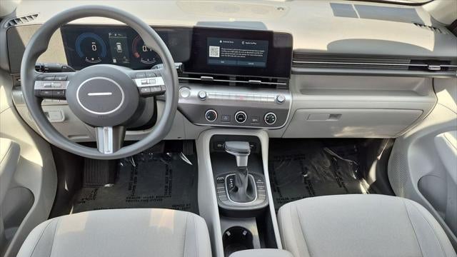 2025 Hyundai KONA SE